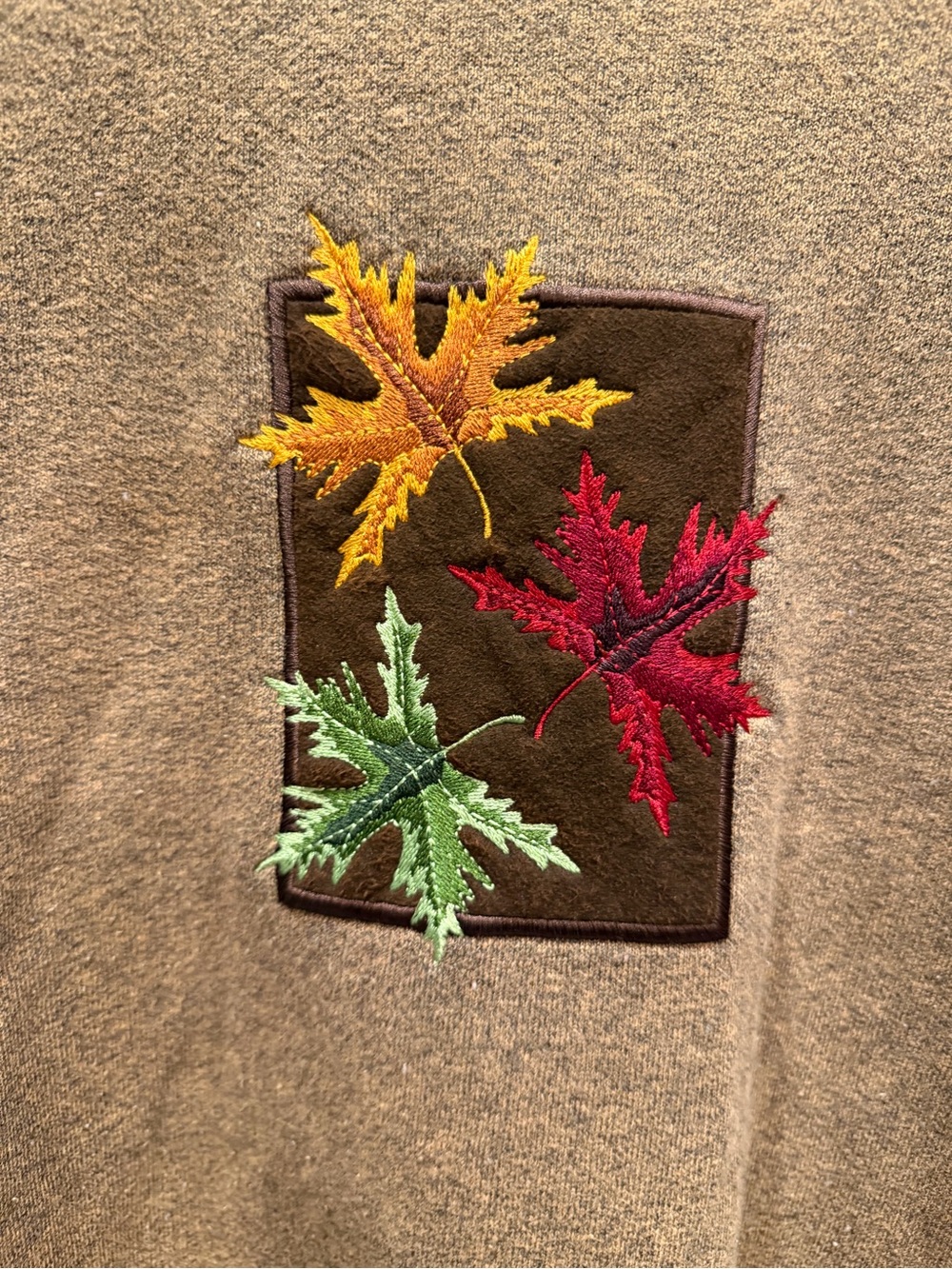 VINTAGE 90s LEE Fall Leaves Embroidered Brown Crewneck, 2XL - Picture 2 of 5